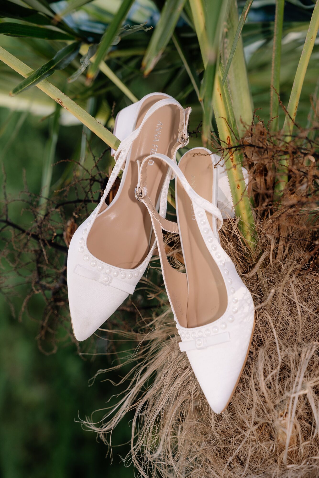 Hochzeitsfotograf Morrhof Großkarlbach – Brautschuhe als Detailfoto